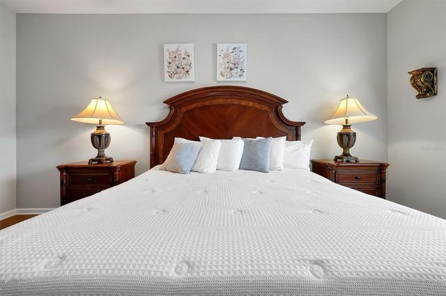 5036 SHOREWAY LOOP 30105, Orlando, FL 32819