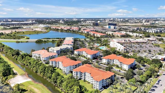 5036 SHOREWAY LOOP 30105, Orlando, FL 32819