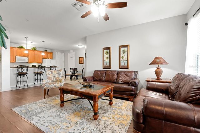 5036 SHOREWAY LOOP 30105, Orlando, FL 32819