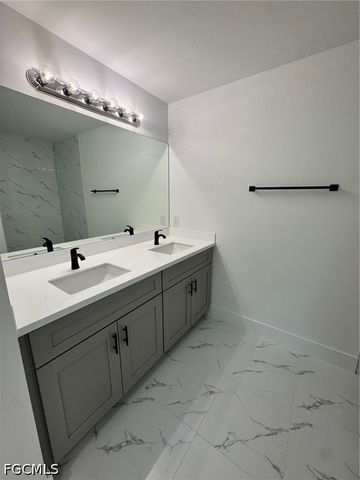 716 Ledge ST, Lehigh Acres, FL 33972