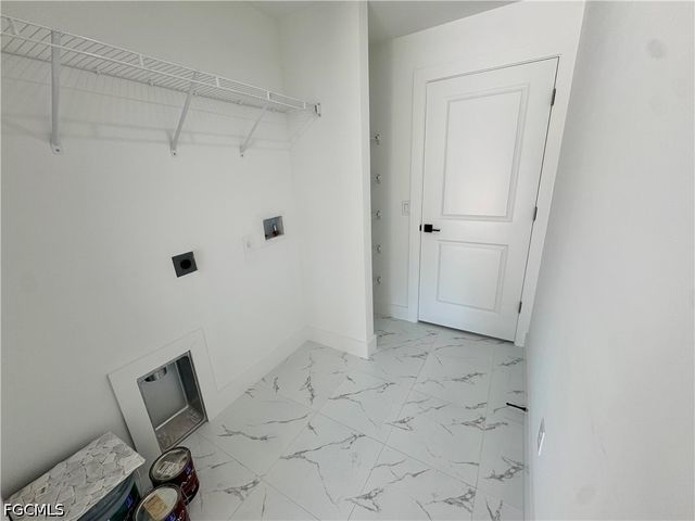 716 Ledge ST, Lehigh Acres, FL 33972