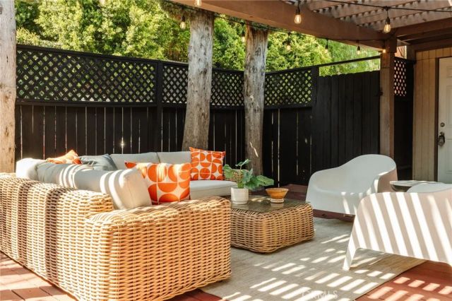 1088 Montecito Drive, Los Angeles, CA 90031