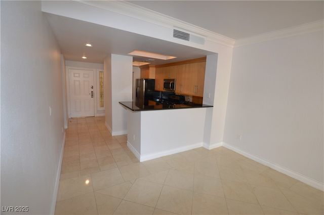 270 East Flamingo Road 205, Las Vegas, NV 89169