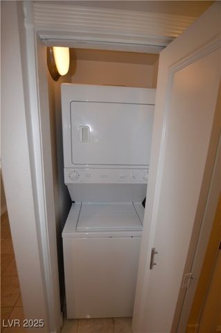 270 East Flamingo Road 205, Las Vegas, NV 89169