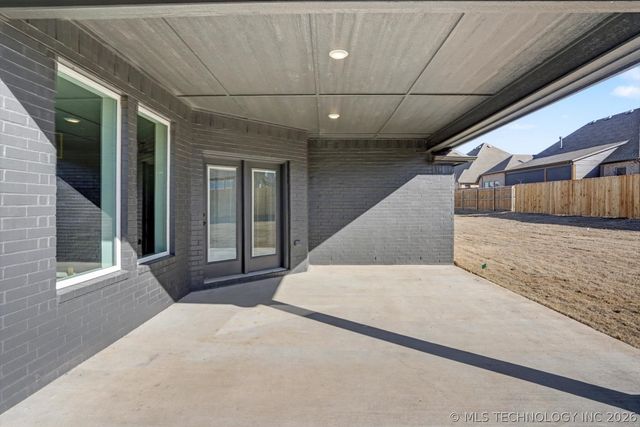 1505 N 71st Street, Broken Arrow, OK 74014