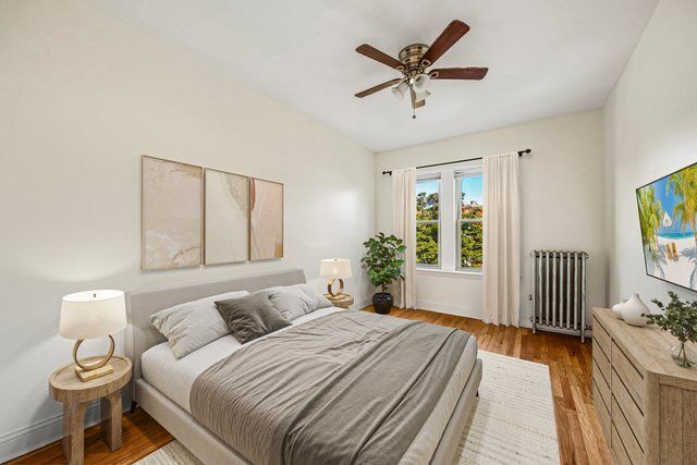 3257 W Olive Avenue 3, Chicago, IL 60659