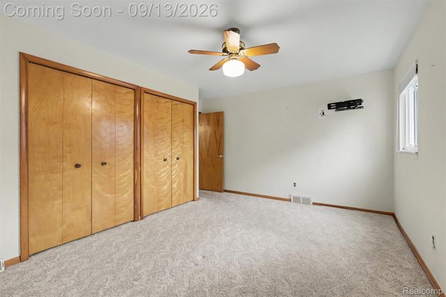 17491 Woodside Street, Livonia, MI 48152