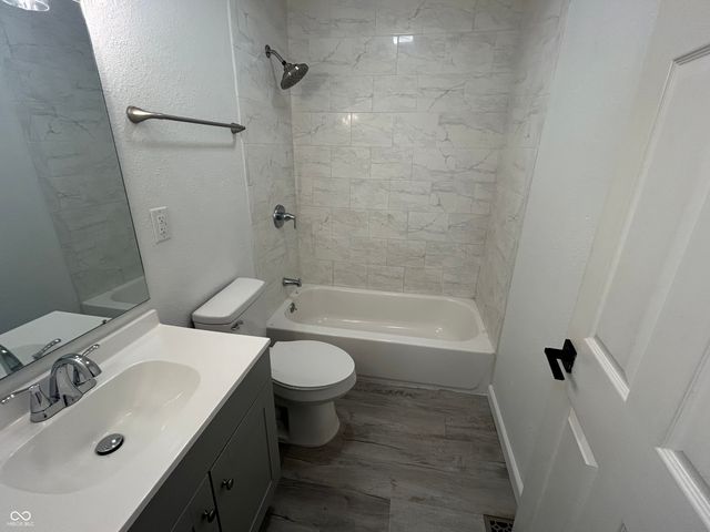 3302 E 42nd Street, Indianapolis, IN 46205