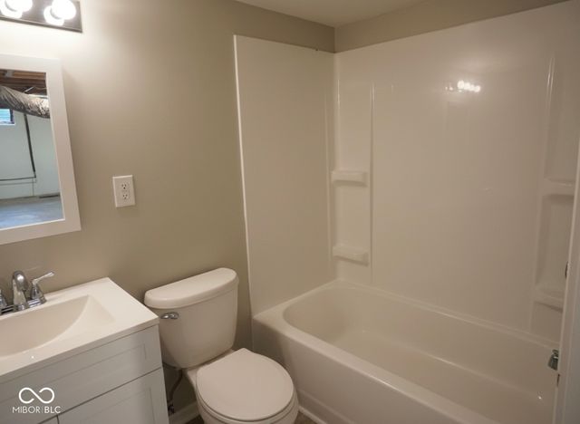 3302 E 42nd Street, Indianapolis, IN 46205