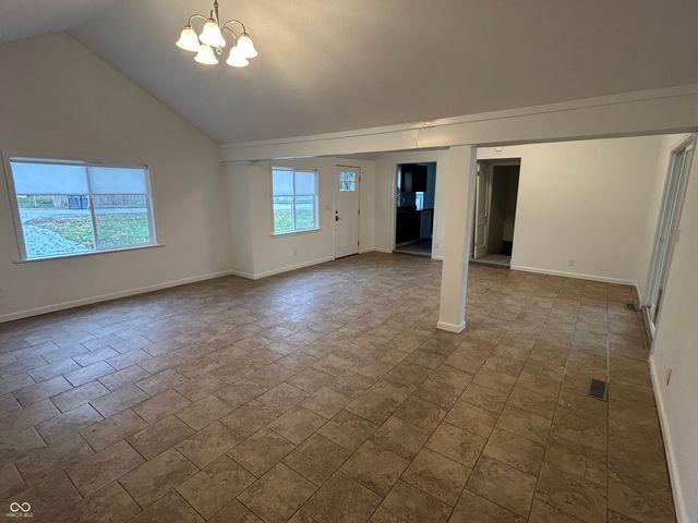 3302 E 42nd Street, Indianapolis, IN 46205