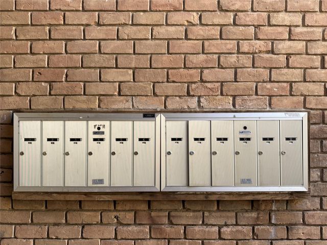 1530 Heights Boulevard 9, Houston, TX 77008