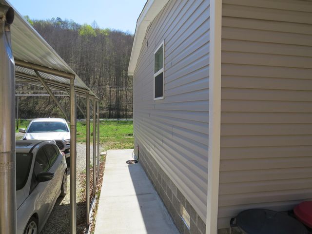 3590 KY 233, Gray, KY 40734