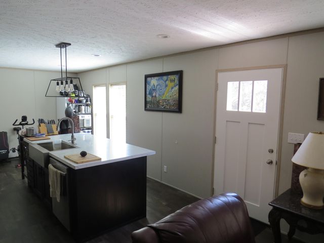 3590 KY 233, Gray, KY 40734