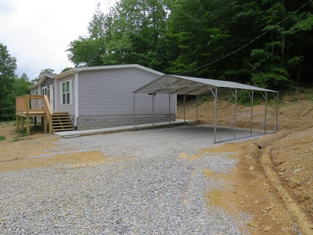 3590 KY 233, Gray, KY 40734