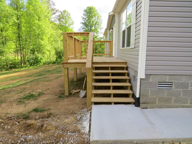 3590 KY 233, Gray, KY 40734
