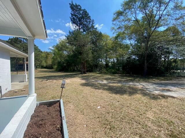 12139 Old Number Six Highway, Eutawville, SC 29048