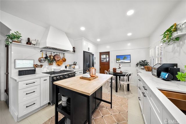 2333 3rd Street, La Verne, CA 91750