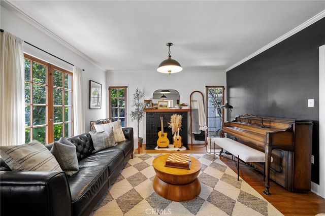 2333 3rd Street, La Verne, CA 91750