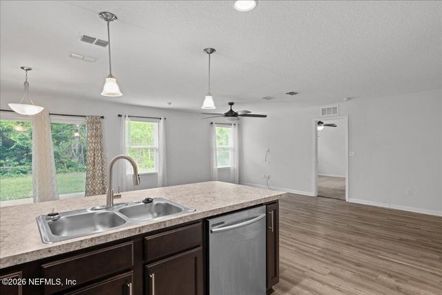 13949 GOSSETT Street, Jacksonville, FL 32218