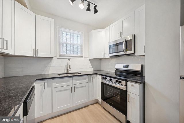 2457 N PATTON ST, Philadelphia, PA 19132