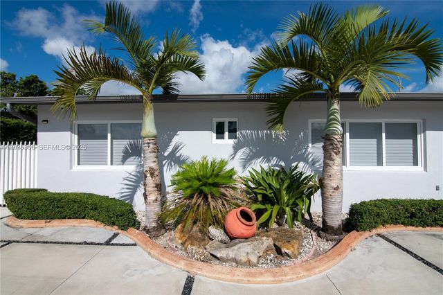 3030 SW 96th Ave, Miami, FL 33165