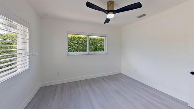 3030 SW 96th Ave, Miami, FL 33165