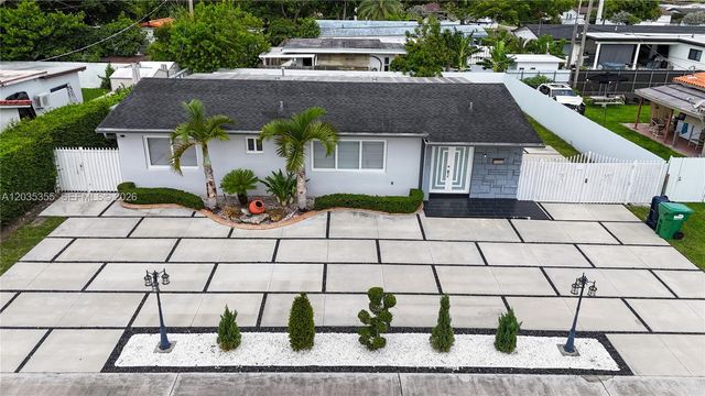 3030 SW 96th Ave, Miami, FL 33165