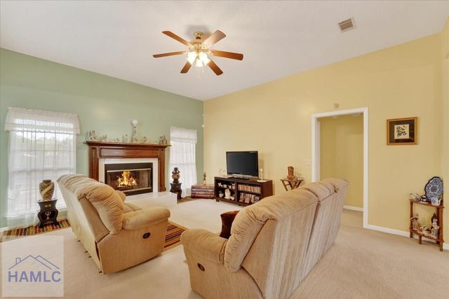 1111 Montclair Drive, Hinesville, GA 31313