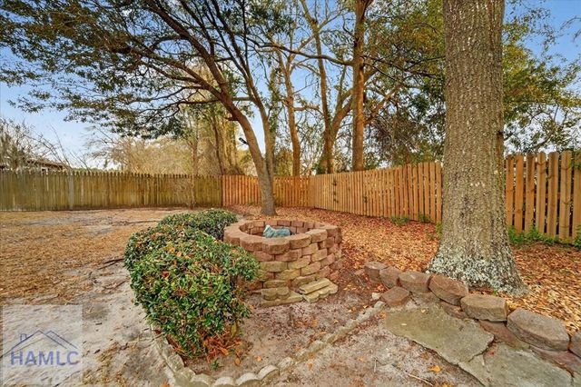 1111 Montclair Drive, Hinesville, GA 31313