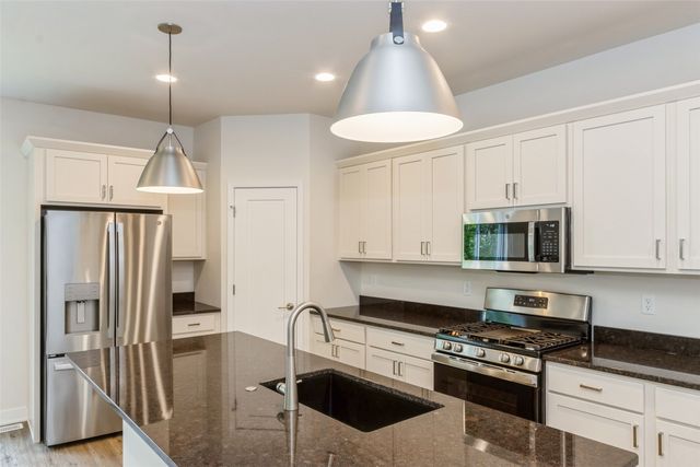 1100 Switchgrass Lane, Ely, IA 52227