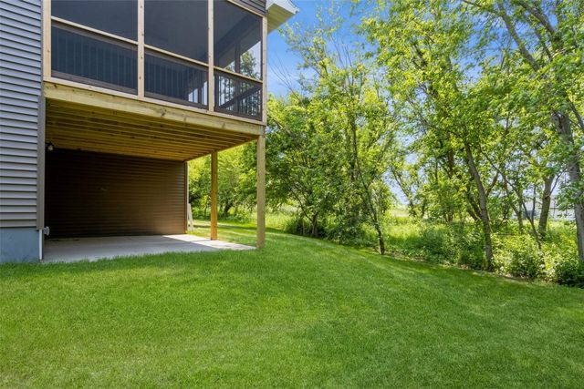 1100 Switchgrass Lane, Ely, IA 52227