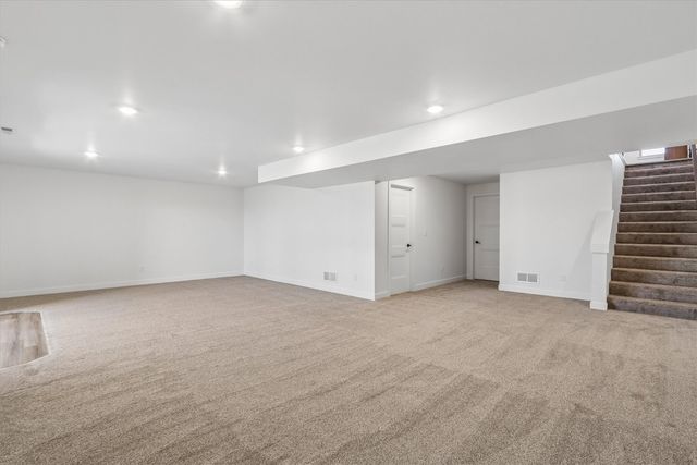 1100 Switchgrass Lane, Ely, IA 52227