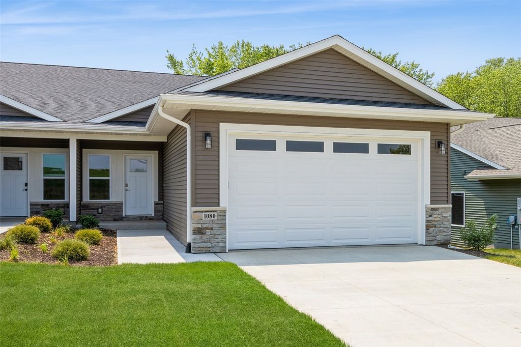 1100 Switchgrass Lane, Ely, IA 52227