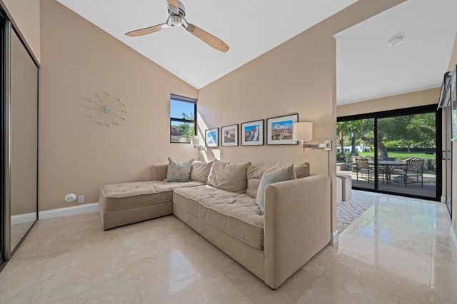 2063 S Pebble Beach Drive, Palm Springs, CA 92264