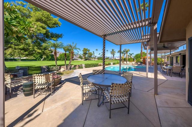2063 S Pebble Beach Drive, Palm Springs, CA 92264