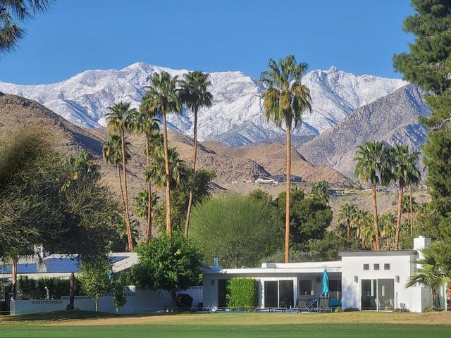 2063 S Pebble Beach Drive, Palm Springs, CA 92264