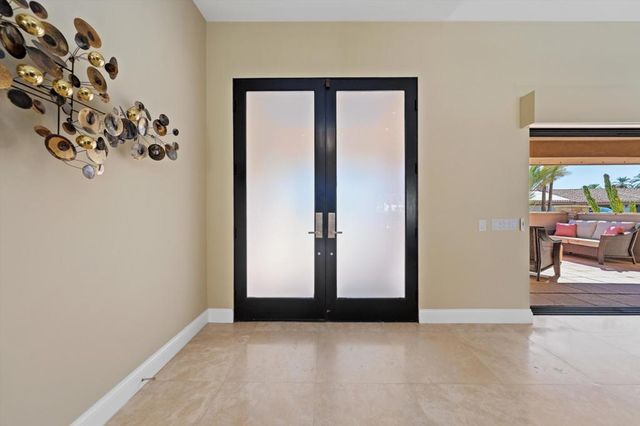 2063 S Pebble Beach Drive, Palm Springs, CA 92264