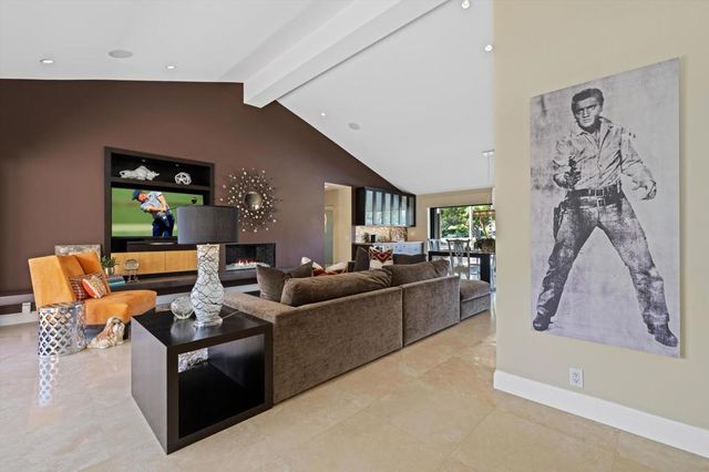 2063 S Pebble Beach Drive, Palm Springs, CA 92264