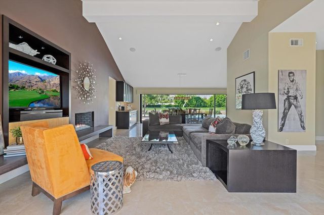 2063 S Pebble Beach Drive, Palm Springs, CA 92264