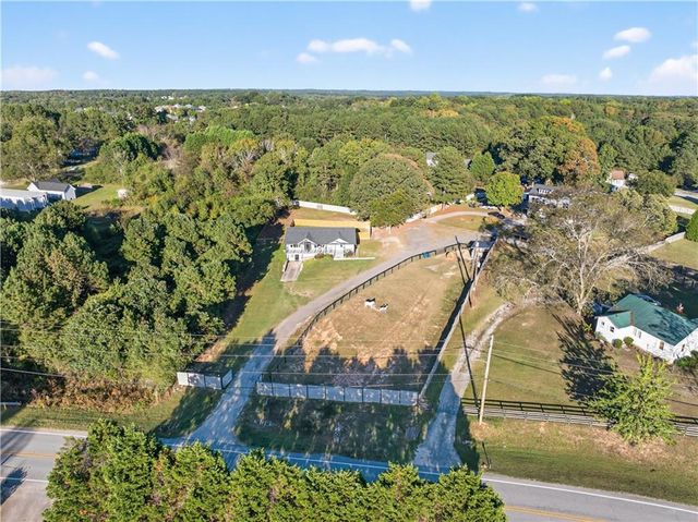 1324 Ace Mcmillian Road, Dacula, GA 30019