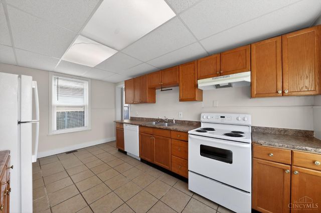 3830 Iberis Avenue, Cincinnati, OH 45213