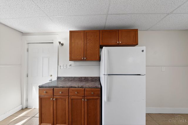 3830 Iberis Avenue, Cincinnati, OH 45213