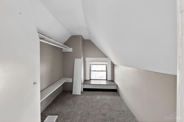 3830 Iberis Avenue, Cincinnati, OH 45213