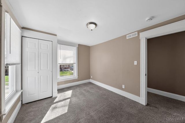 3830 Iberis Avenue, Cincinnati, OH 45213