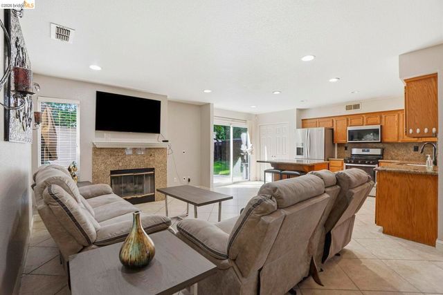 4008 Galenez WAY, Antioch, CA 94531