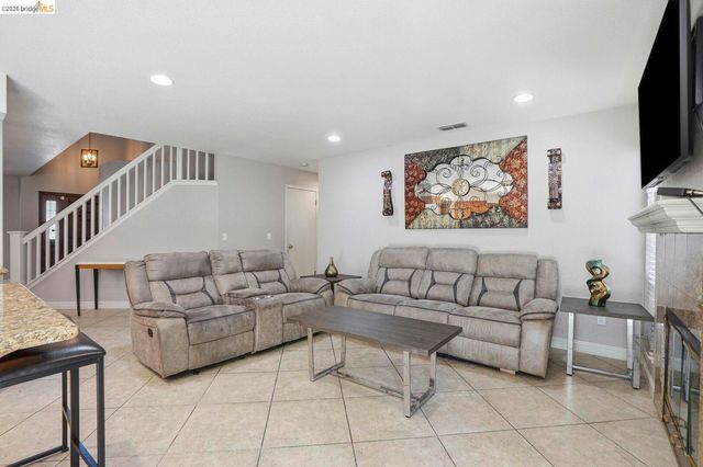 4008 Galenez WAY, Antioch, CA 94531