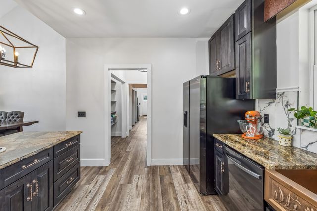 1129 Jim Read Road, Ashland City, TN 37015