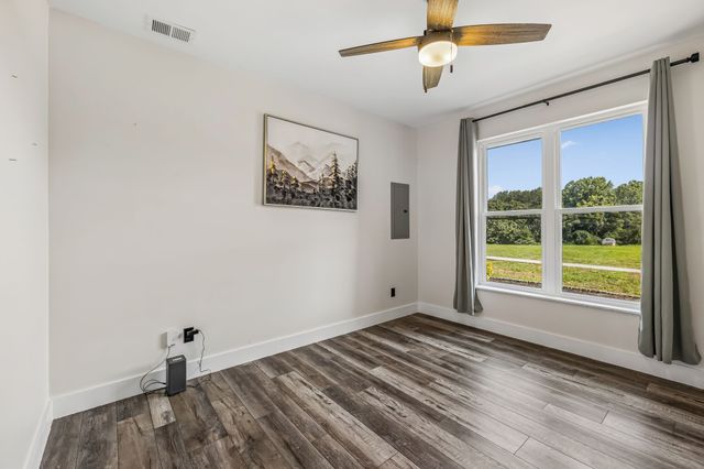 1129 Jim Read Road, Ashland City, TN 37015