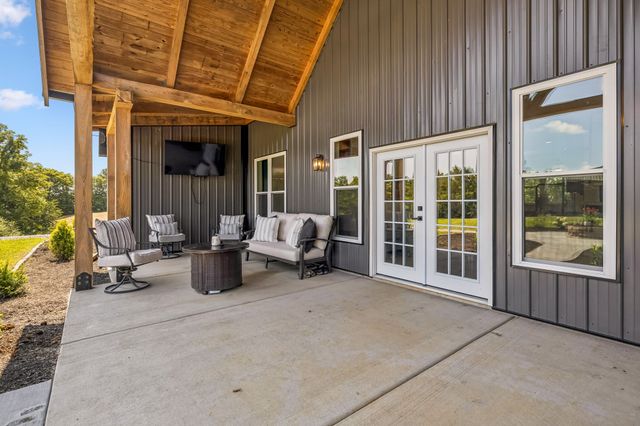 1129 Jim Read Road, Ashland City, TN 37015