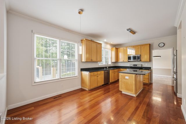 3718 Hunters Ridge Dr, Prospect, KY 40059